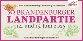 The business card provides information about the 30th Brandenburg Landpartie on 14 and 15 June 2025. In addition to the pink text, there are green elements of a farm, a coloured straw hat and the pro agro e.V. logo.
