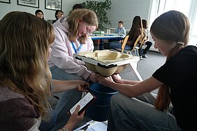 Melken am Gummieuter mit Timer